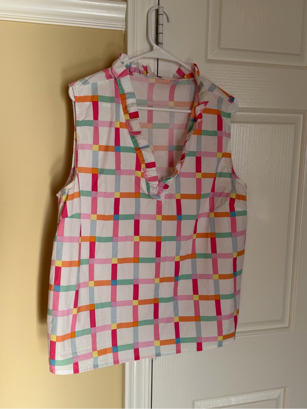 Michelle McDowell Colorful Plaid Ruffle Neck Sleeveless Top Large